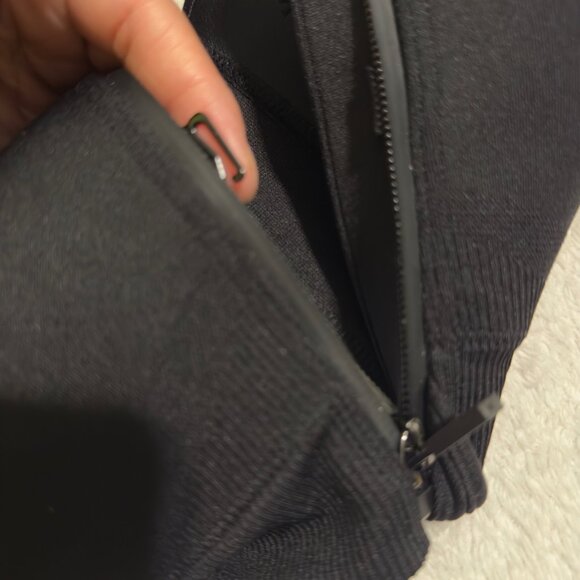 Front-Zip Black Sports Bra PINK Adjustable Straps Racerback Wireless Support XL - Picture 6 of 8